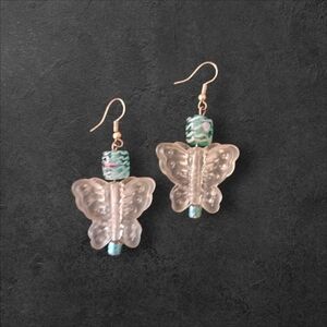 Chic Butterfly Drop Earrings in Cream and Green